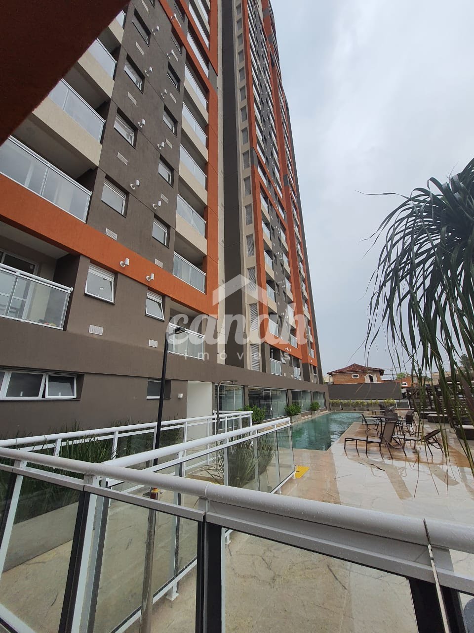 Solar com piscina