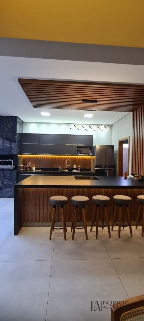 Casa à venda com 3 quartos, 2 suítes, 4 vagas e 178m² no Village Mirassol IV, Mirassol (SP) — foto 9 de 22