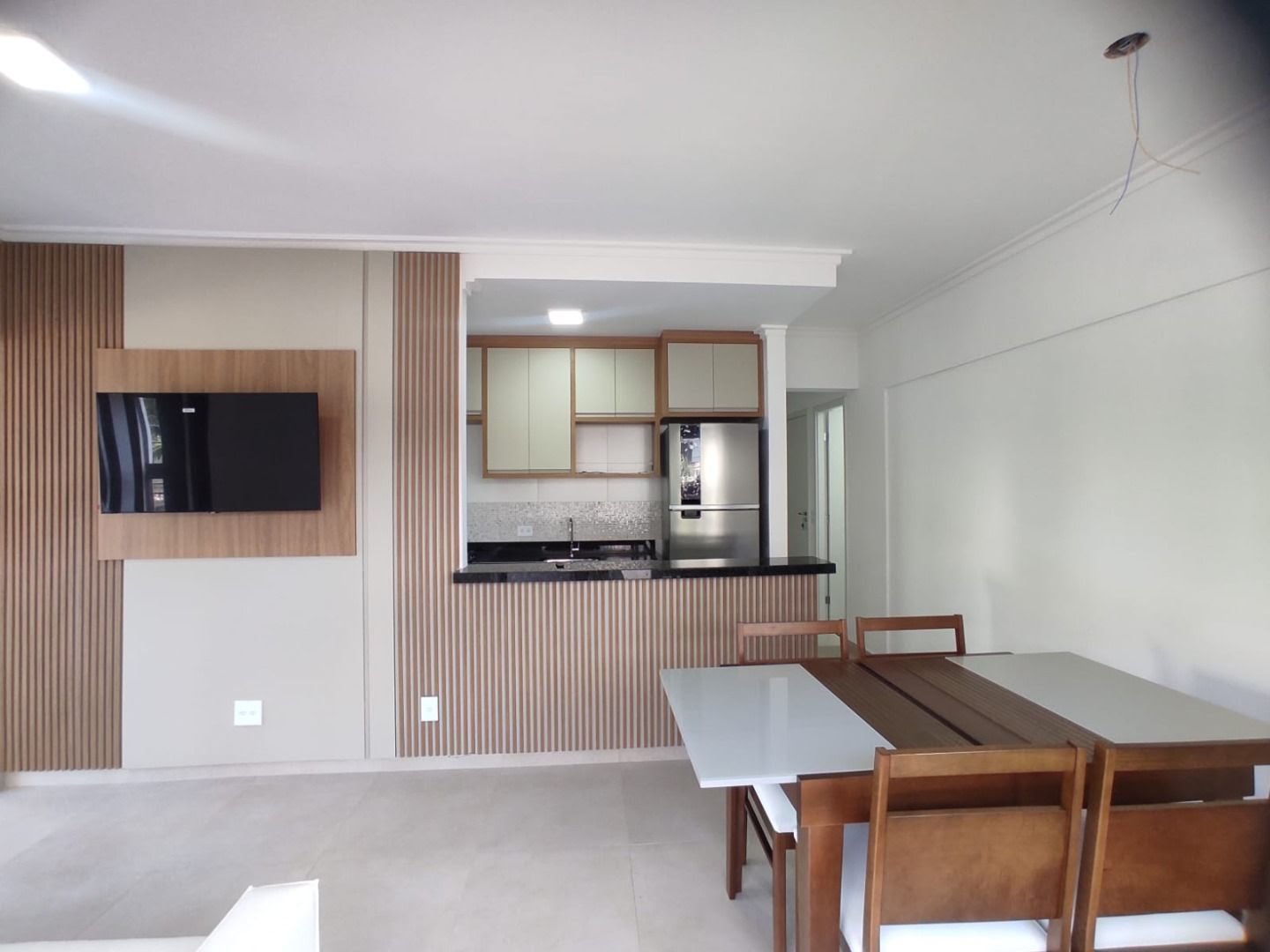 Apartamento à venda com 2 quartos, 3 banheiros, 2 vagas e 76m² no Itaguá, Ubatuba (SP) — foto 2 de 18