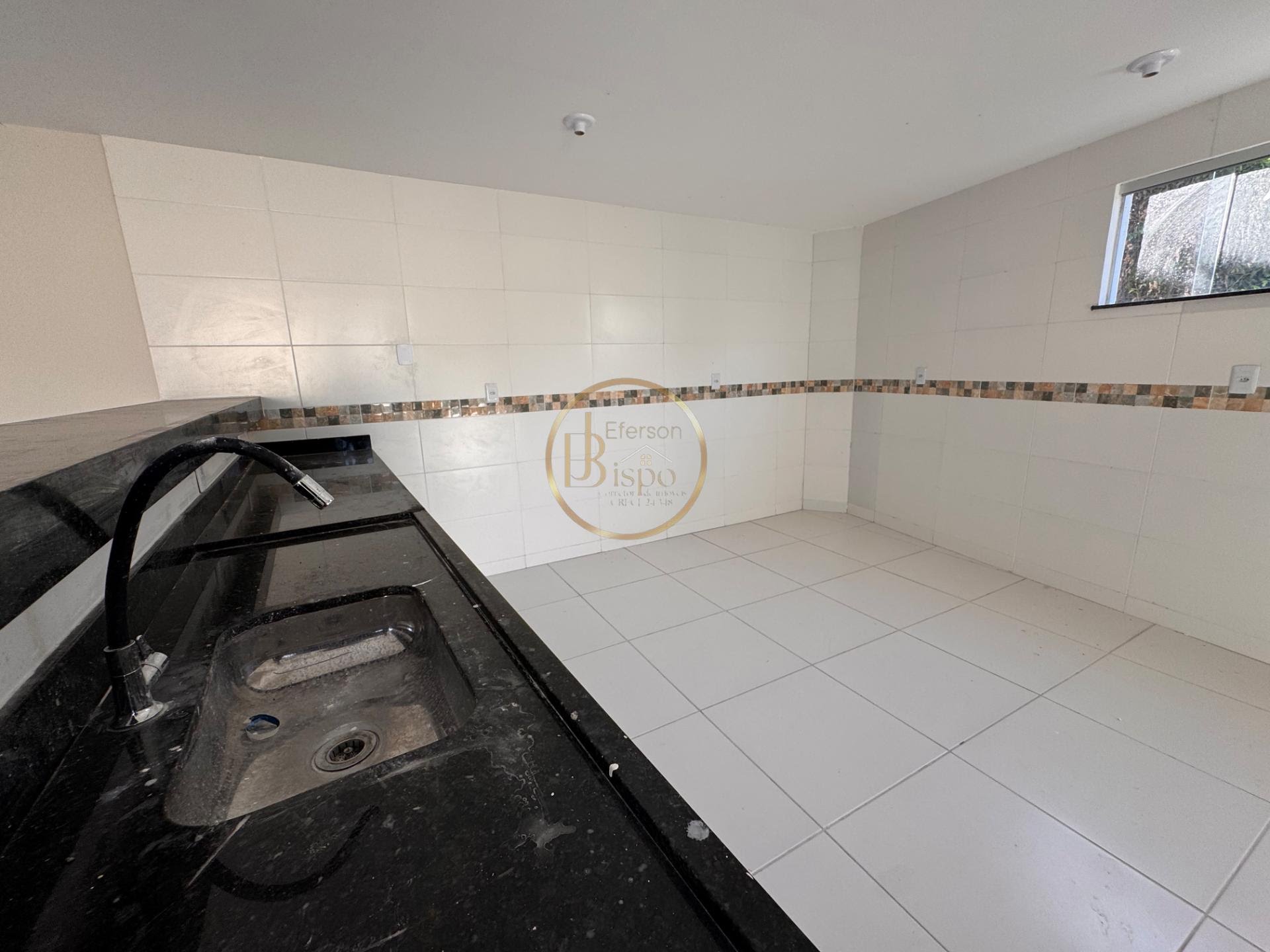 Casa à venda com 4 quartos, 2 suítes, 1 vaga e 150m² no Tabapiri, Porto Seguro (BA) — foto 3 de 14