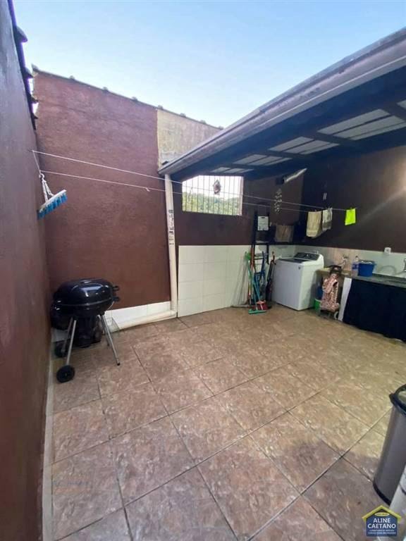 Casa à venda com 3 quartos, 1 suíte, 2 vagas e 118m² no Canto do Forte, Praia Grande (SP) — foto 9 de 21