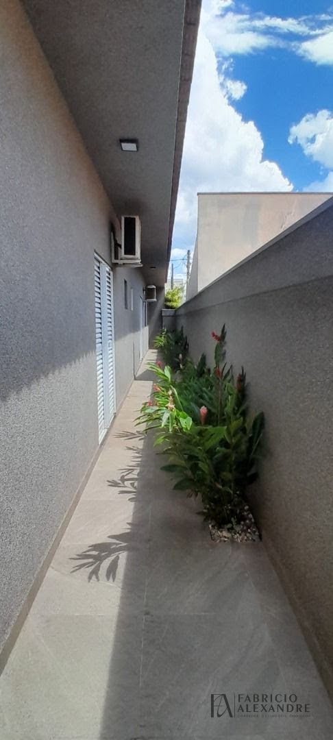 Casa à venda com 3 quartos, 3 suítes, 4 vagas e 215m² no Residencial Gaivota I, São José do Rio Preto (SP) — foto 27 de 30