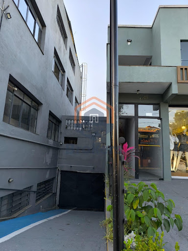 Rampa de acesso ao salão
