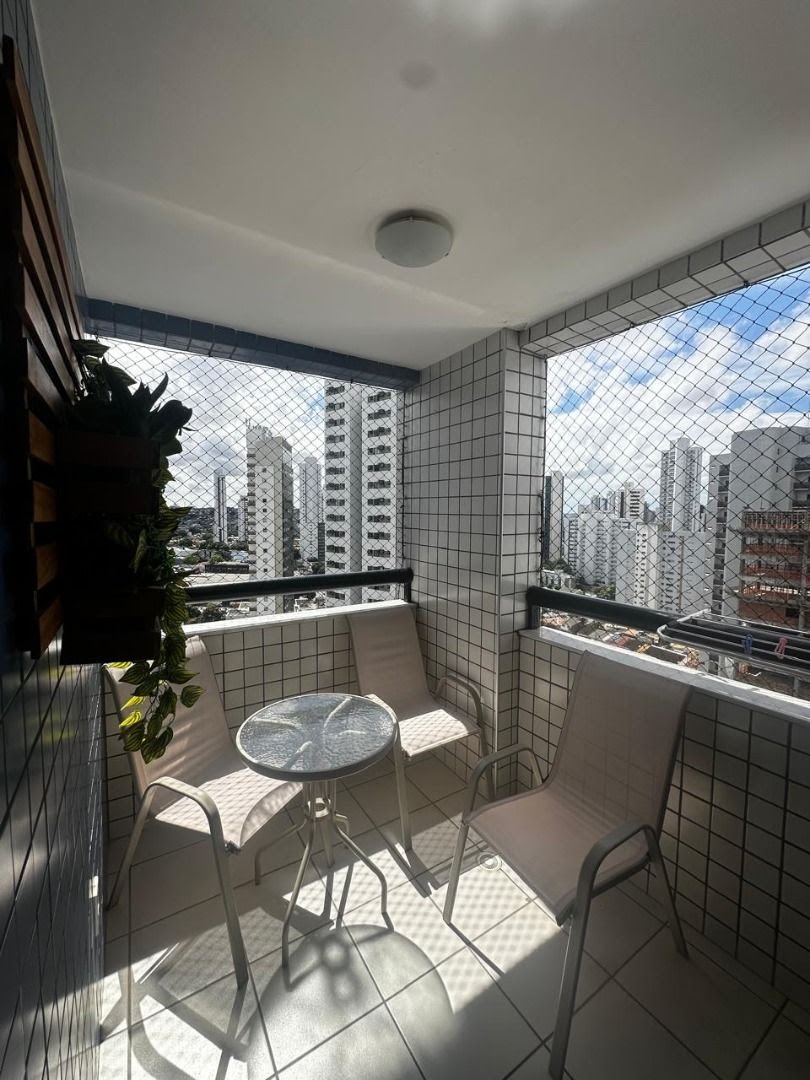 Apartamento à venda com 3 quartos, 1 suíte, 2 vagas e 97m² no Casa Forte, Recife (PE) — foto 3 de 30
