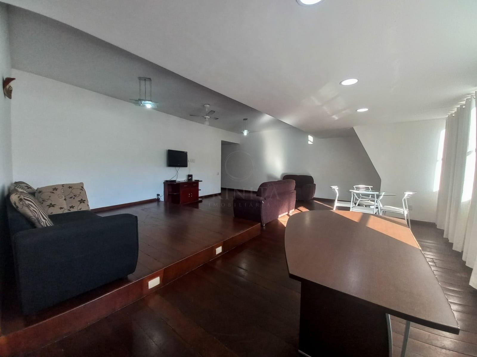 sala- copacabanacobertura-trinitaimoveis