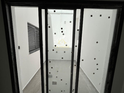 Casa em Condomínio no Jardim Eucaliptos em Sorocaba, 106m²,&nbsp; 03 dormitórios, 01 suíte , 02 vagas de garagem.