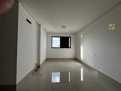 Luxuoso apartamento no Jardim das Américas