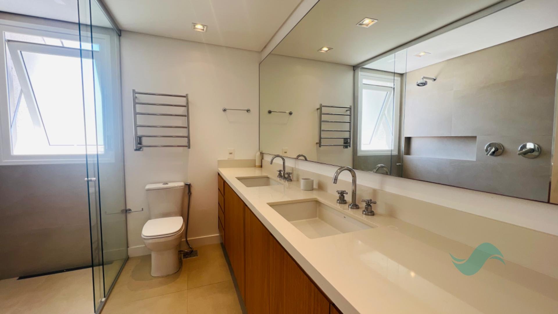 Cobertura à venda com 4 quartos, 4 suítes, 3 vagas e 272m² no Jurere Leste, Florianópolis (SC) — foto 16 de 26
