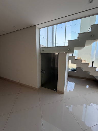 Sobrado alto luxo de esquina no Setvillage I