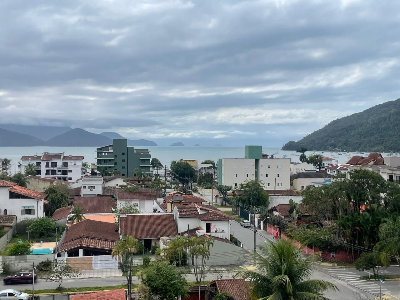 Apartamento à venda com 2 quartos, 2 banheiros, 1 vaga e 70m² no Itaguá, Ubatuba (SP) — foto 2 de 15