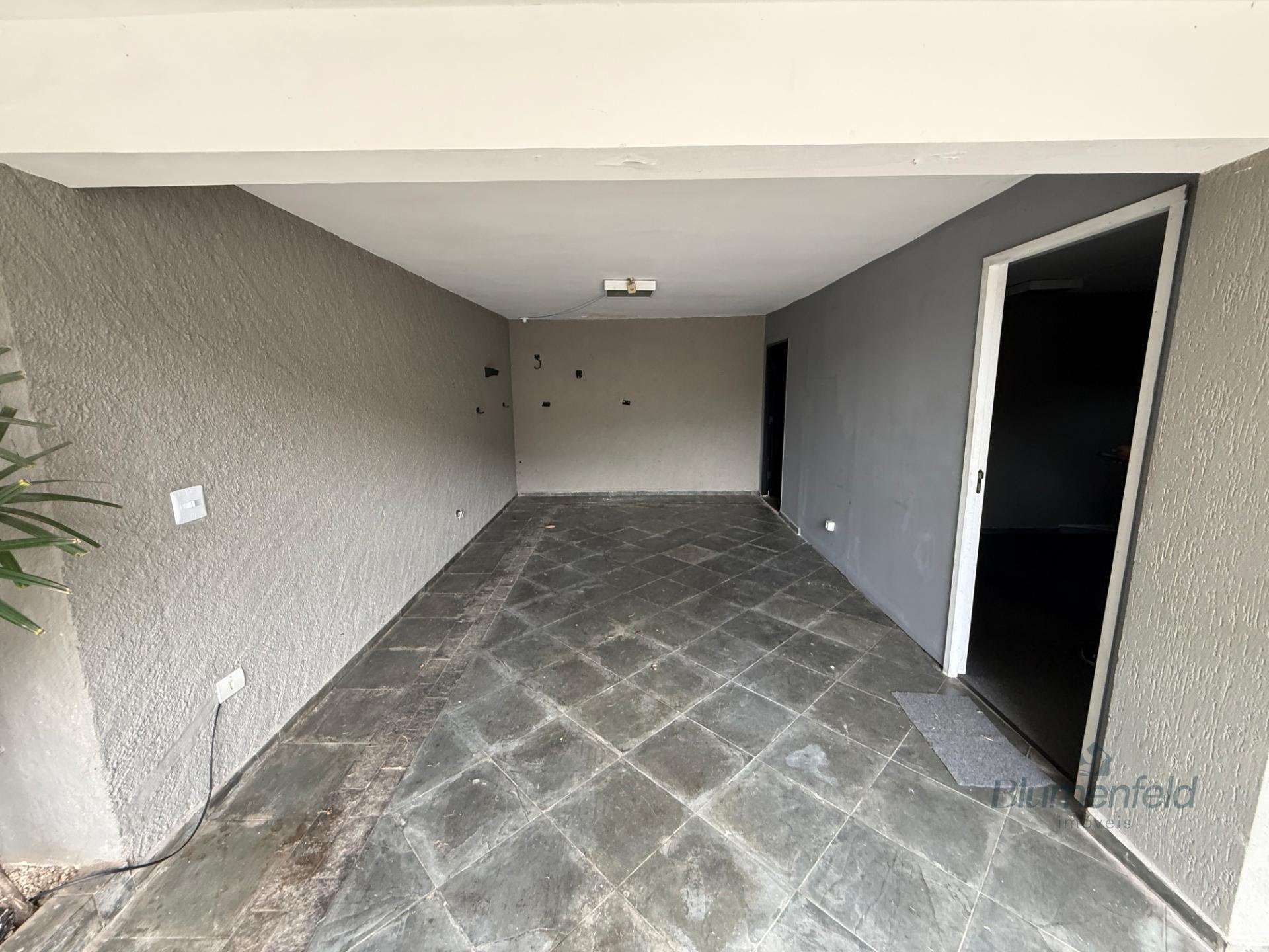 Casa à venda com 4 quartos, 4 suítes, 4 vagas e 300m² no Condomínio Arujazinho IV, Arujá (SP) — foto 3 de 30