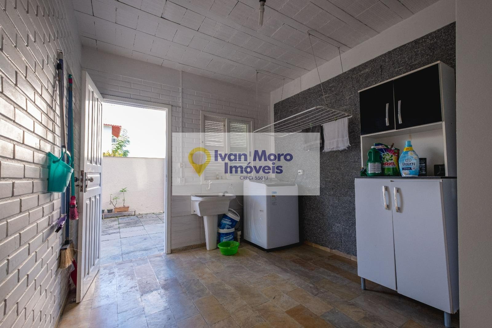 Casa à venda com 4 quartos, 1 suíte, 4 vagas e 381m² no Canasvieiras, Florianópolis (SC) — foto 10 de 30