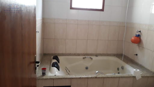 Banheira na suíte