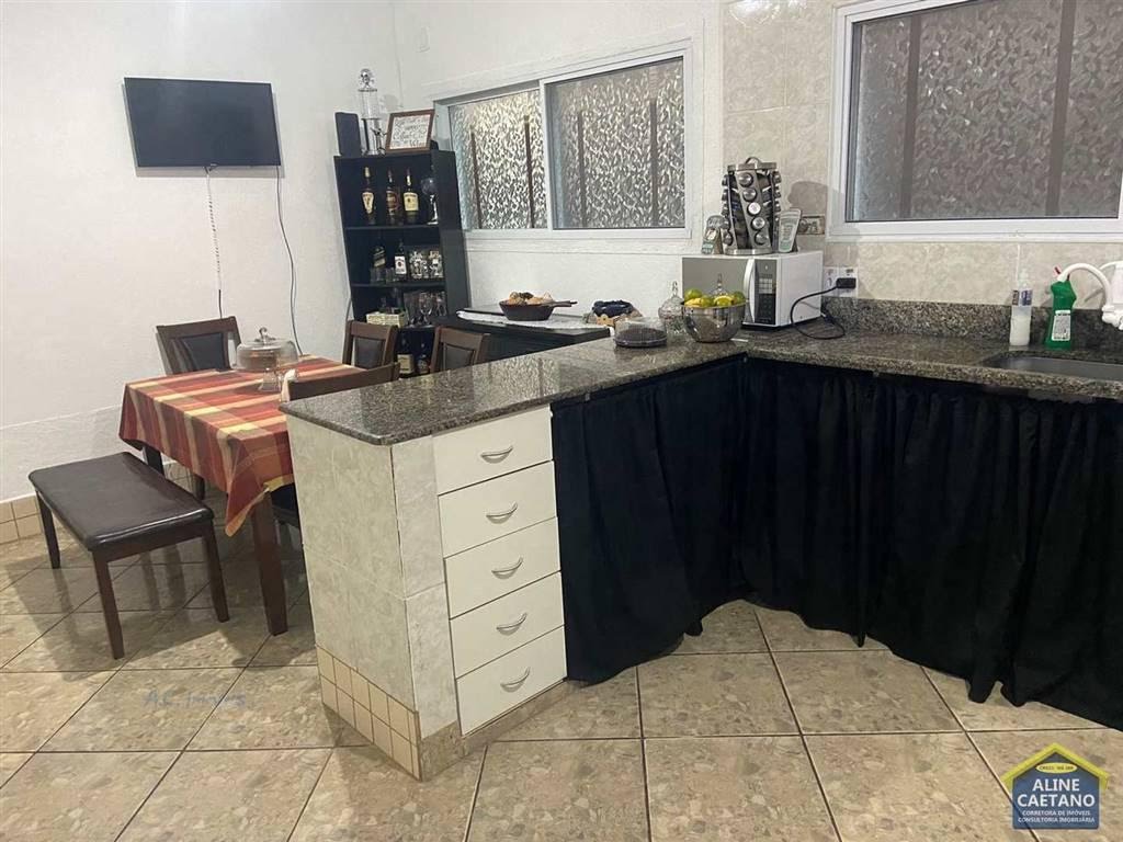 Casa à venda com 3 quartos, 1 suíte, 2 vagas e 118m² no Canto do Forte, Praia Grande (SP) — foto 7 de 21