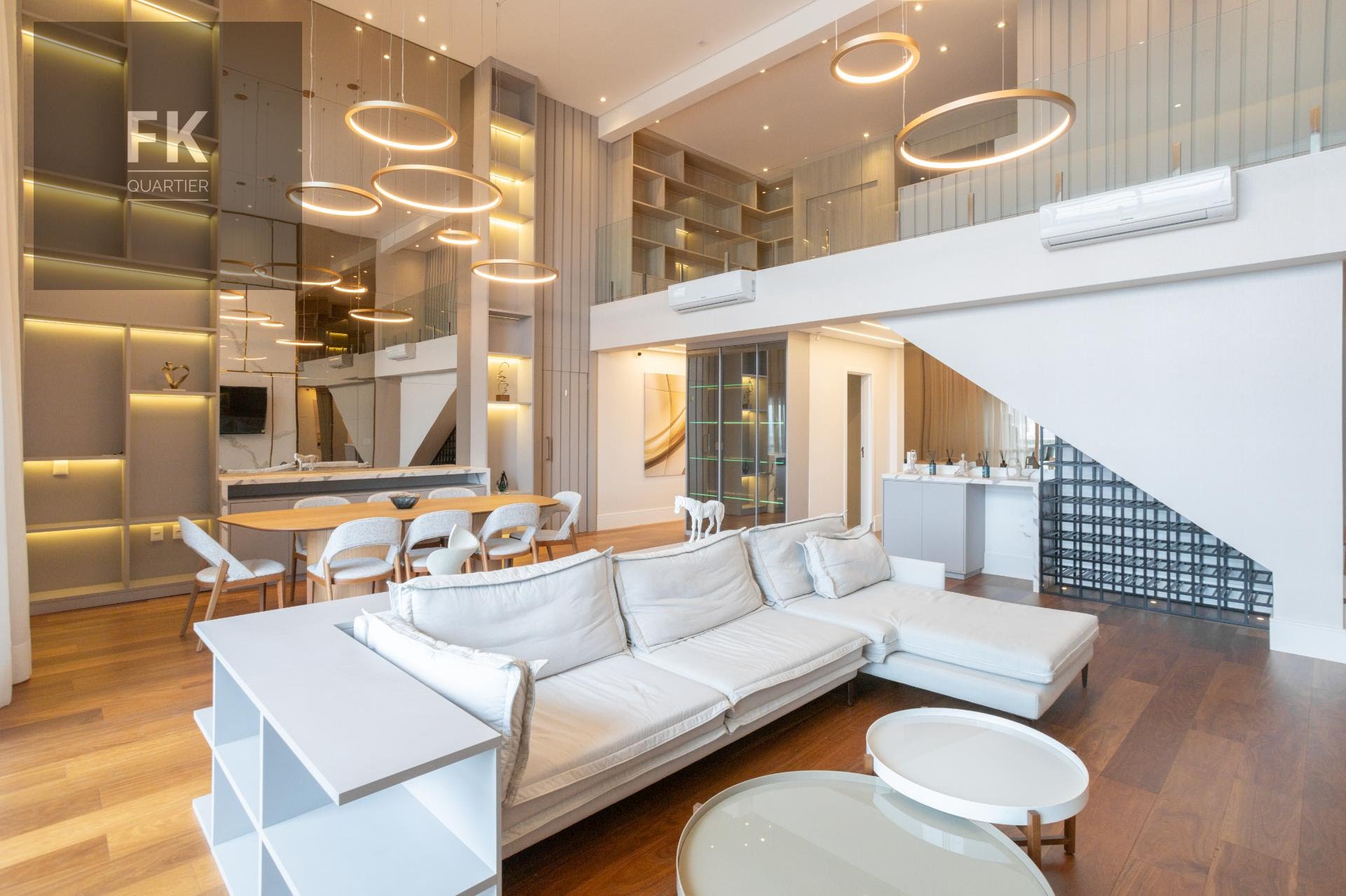 Apartamento à venda com 4 quartos, 4 suítes, 4 vagas e 338m² no Alphaville Empresarial, Barueri (SP) — foto 7 de 30