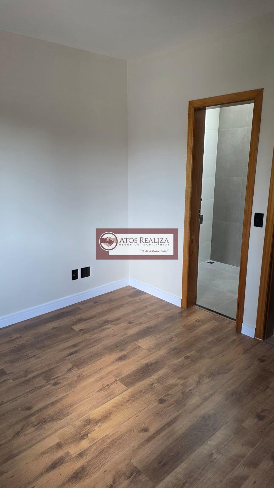 Casa à venda com 3 quartos, 1 suíte, 2 vagas e 105m² no Vila Babilonia, São Paulo (SP) — foto 4 de 19