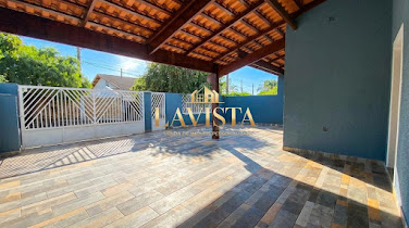 Casa Térrea c/ 209,86m2 e 4 dorm. no bairro Loanda-  Atibaia