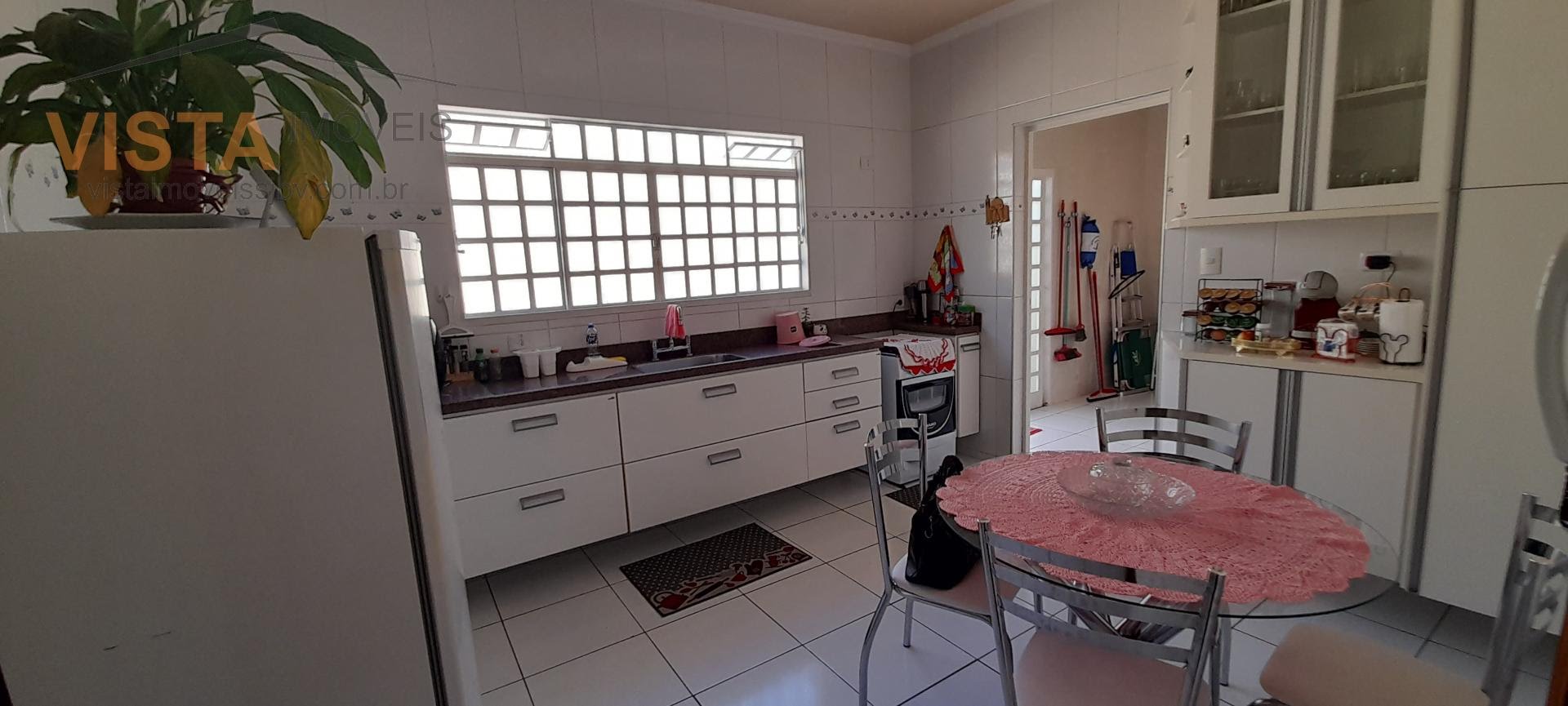 Casa à venda com 3 quartos, 1 suíte, 2 vagas e 192m² no Jardim Nova São João, São João da Boa Vista (SP) — foto 9 de 25