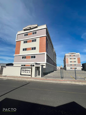 Apartamento em Nova Divinéia, Araranguá: 2 dormitórios, 50m² e 1 banheiro por R$ 290 mil.