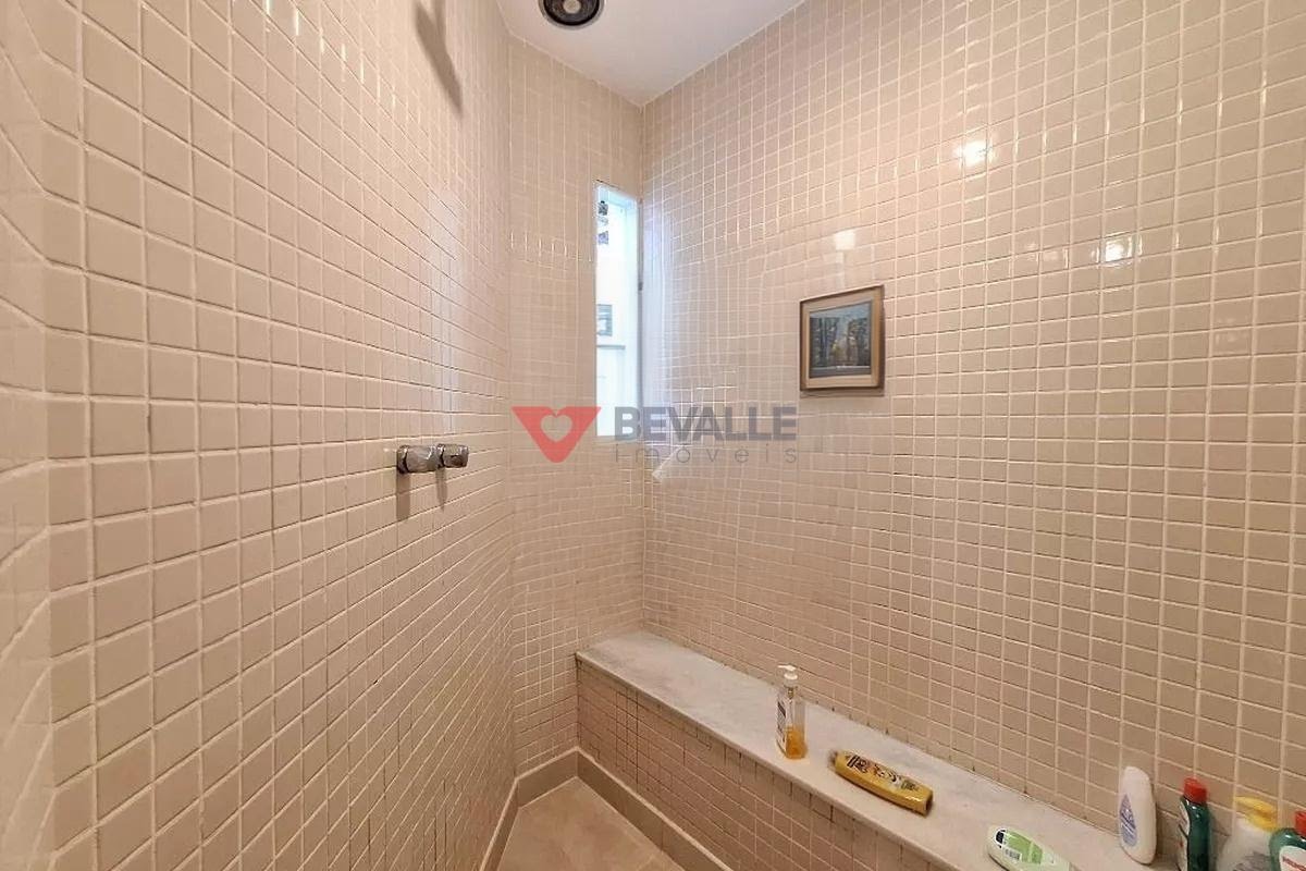 Casa à venda com 5 quartos, 2 suítes, 2 vagas e 250m² no Humaitá, Rio de Janeiro (RJ) — foto 17 de 29