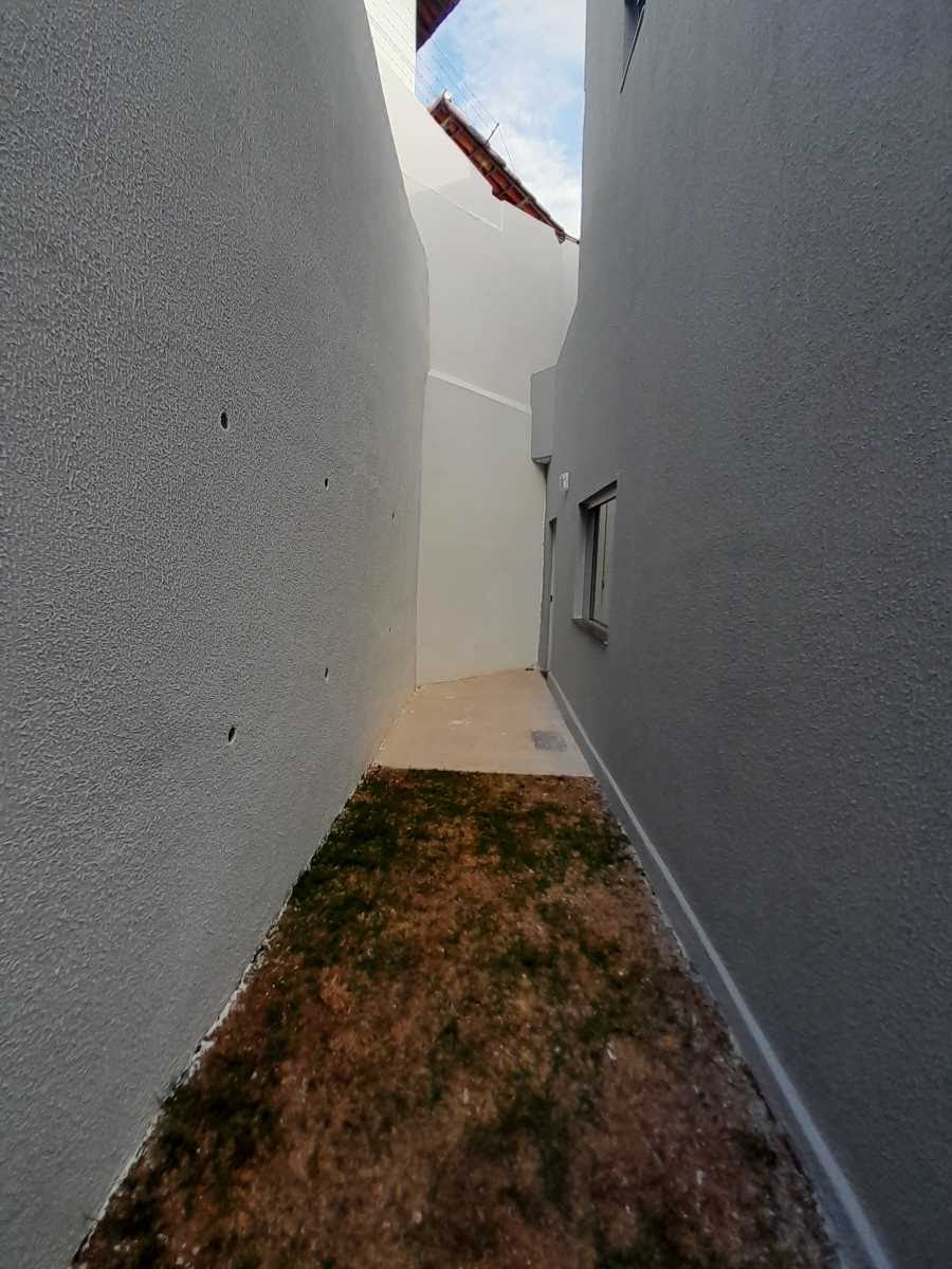 Casa à venda com 3 quartos, 1 suíte, 2 vagas e 110m² no Sao Joao Batista (venda Nova), Belo Horizonte (MG) — foto 11 de 23