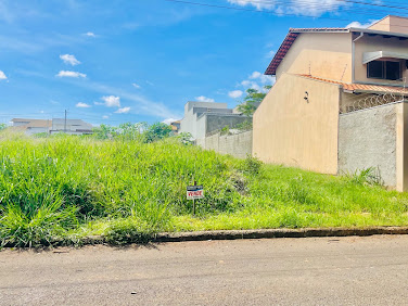 Lote à Venda no Jardins Florença em Catalão por R$170.000,00