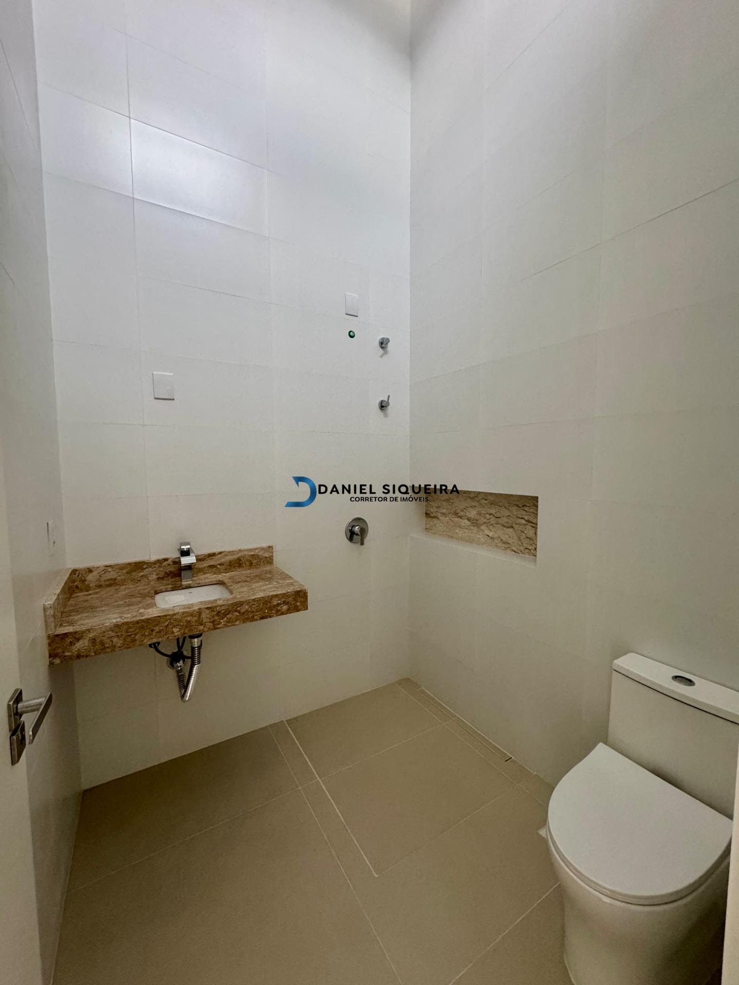 Casa à venda com 3 quartos, 1 suíte, 2 vagas e 189m² no Bairro Deltaville, Biguaçu (SC) — foto 16 de 28