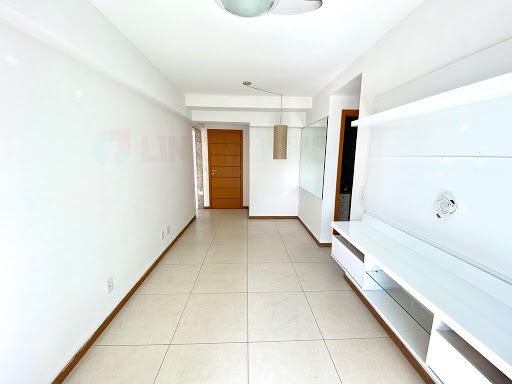 Apartamento em Jardim Camburi  -  Vitória