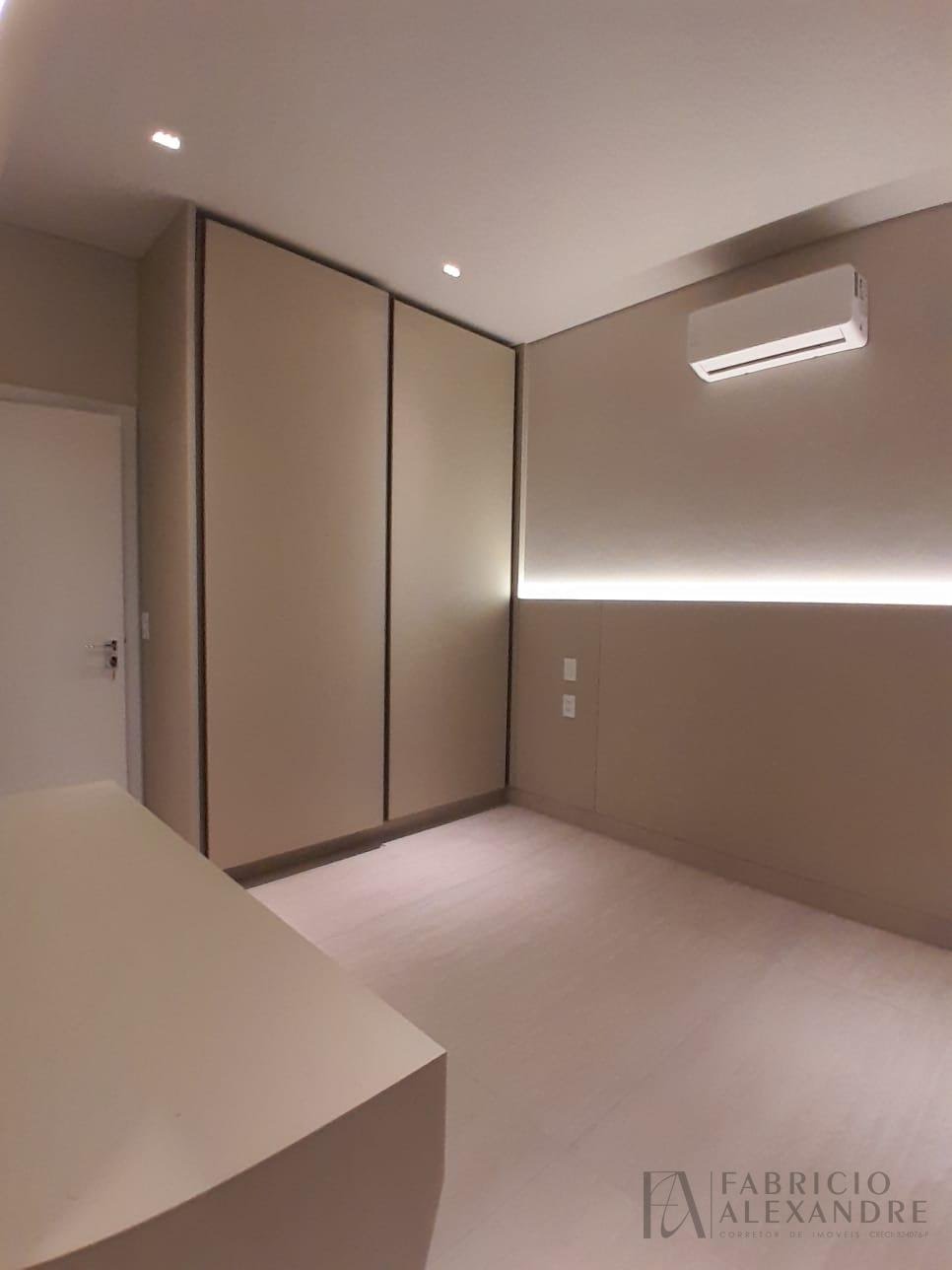 Casa à venda com 4 quartos, 4 suítes, 4 vagas e 330m² no Parque Residencial Damha V, São José do Rio Preto (SP) — foto 21 de 30