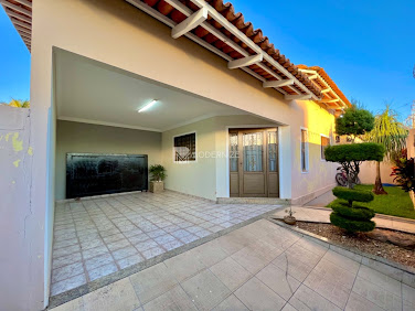 Casa em Loteamento Lago das Mansões Silva Leão  -  Catalão