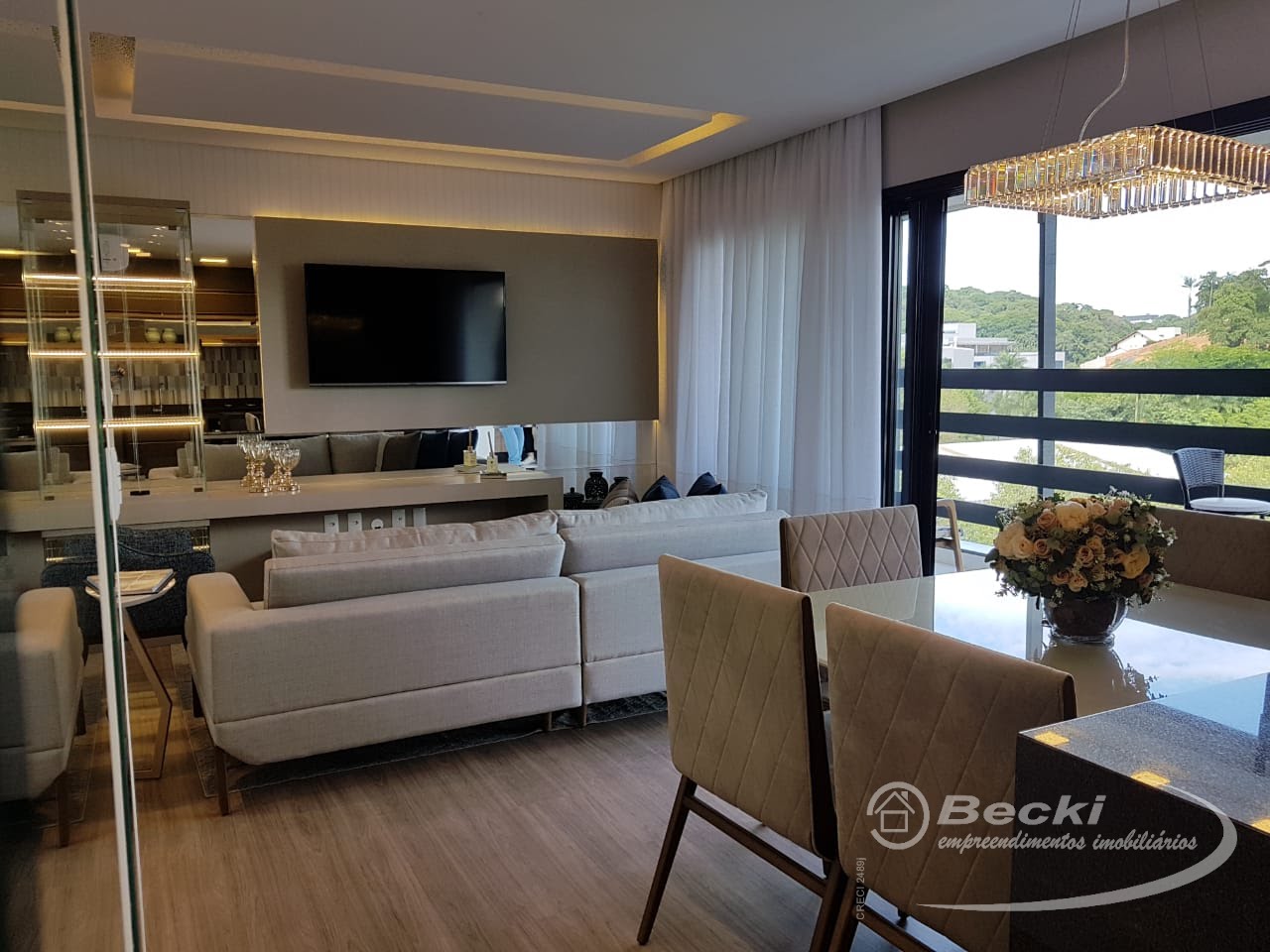 Apartamento à venda com 3 quartos, 1 suíte, 2 vagas e 104m² no Anita Garibaldi, Joinville (SC) — foto 28 de 30