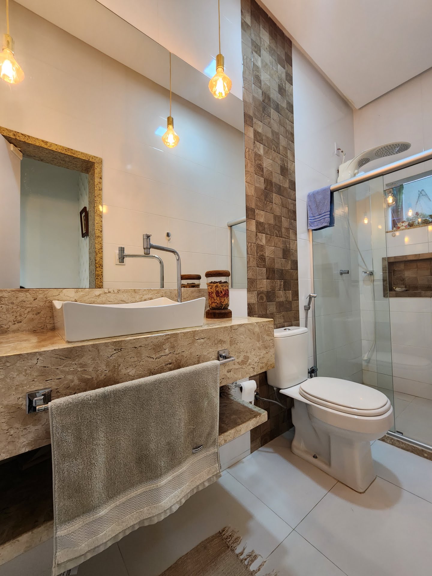 Casa à venda com 3 quartos, 2 suítes, 2 vagas e 220m² no Parque Ipê, Feira de Santana (BA) — foto 13 de 26