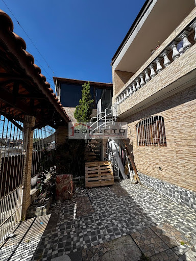 Casa em Jardim Eliane  -  São Paulo