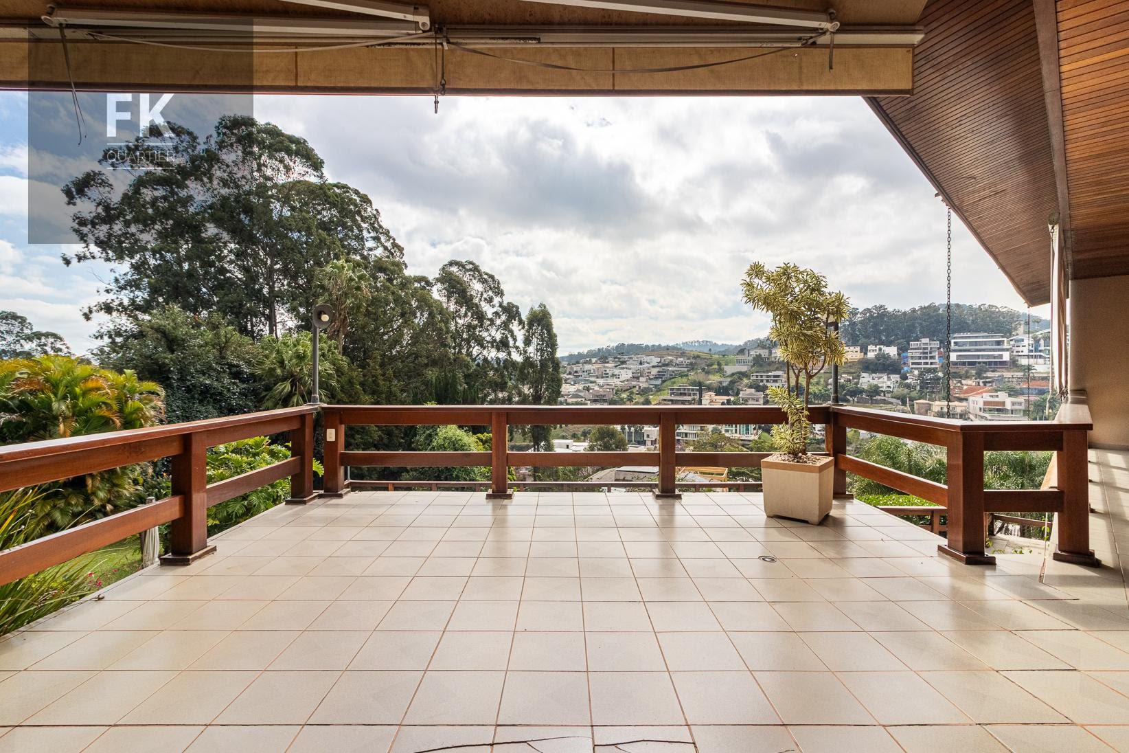 Casa à venda com 4 quartos, 4 suítes e 3800m² no Residencial Tamboré, Barueri (SP) — foto 12 de 30