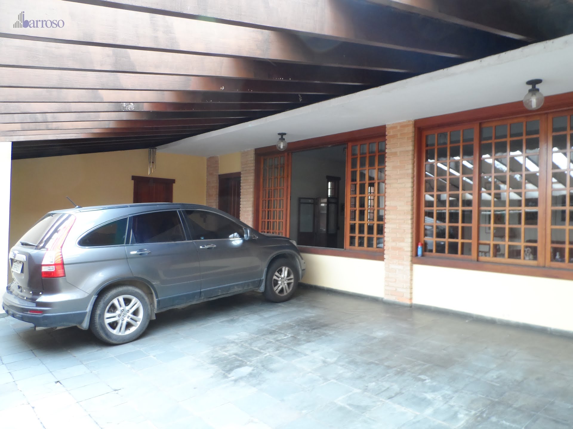 Garagem (foto 1)