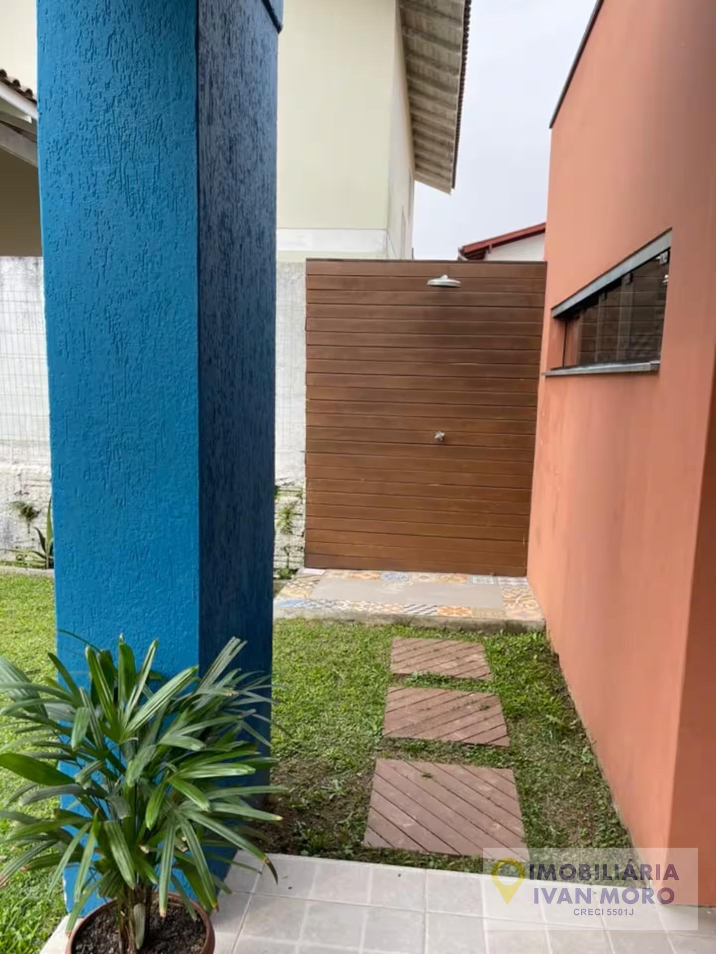 Casa à venda com 3 quartos, 1 suíte, 2 vagas e 160m² no Daniela, Florianópolis (SC) — foto 6 de 30