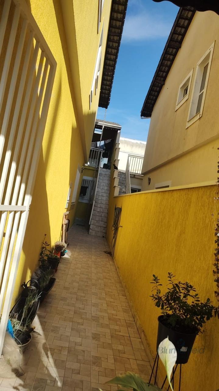 Casa à venda com 3 quartos, 3 suítes, 2 vagas e 200m² no Center Ville, Arujá (SP) — foto 10 de 29