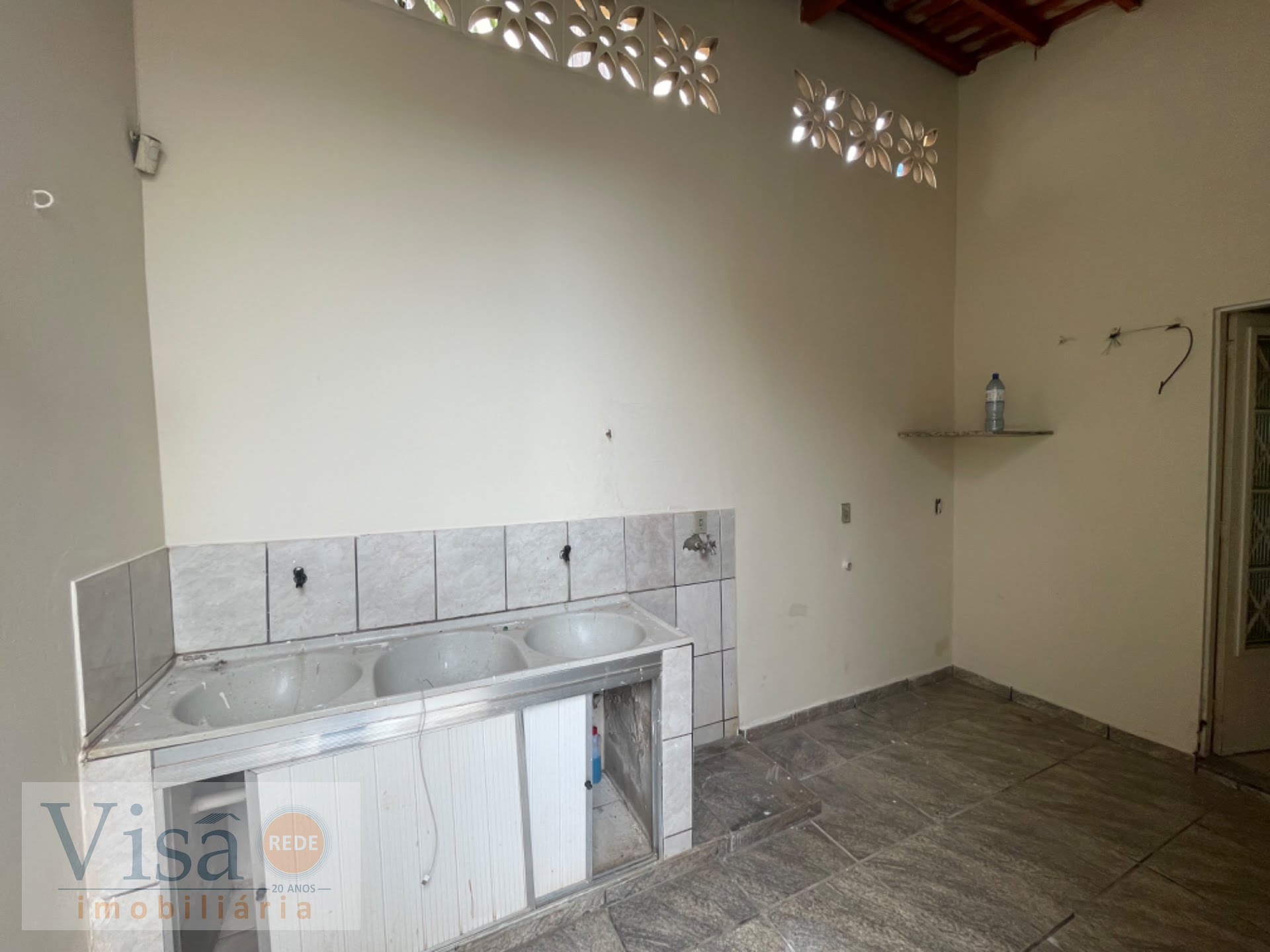 Casa à venda com 3 quartos, 1 suíte, 3 vagas e 180m² no Santana, Paracatu (MG) — foto 10 de 22