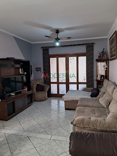 Casa Térrea à Venda em Paulicéia, SBC – 3 Dorms, 160m², R$590mil