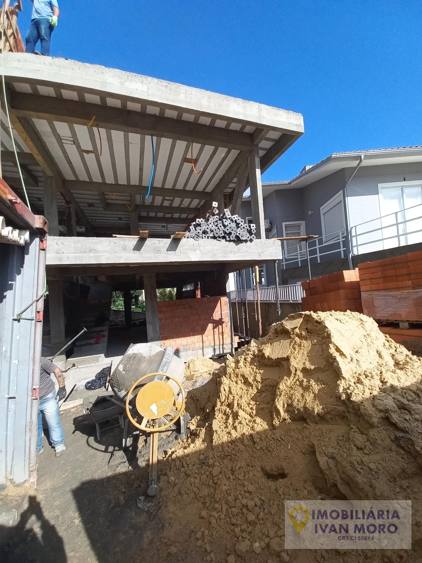 Casa à venda com 3 quartos, 3 suítes, 1 vaga e 136m² no João Paulo, Florianópolis (SC) — foto 10 de 12
