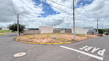 Terreno à Venda no Residencial Barcelona em Adamantina