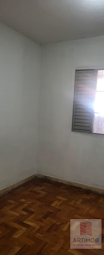 Casa à venda em Jardim Maria Virginia, São Paulo - 2 dorms, 160m²