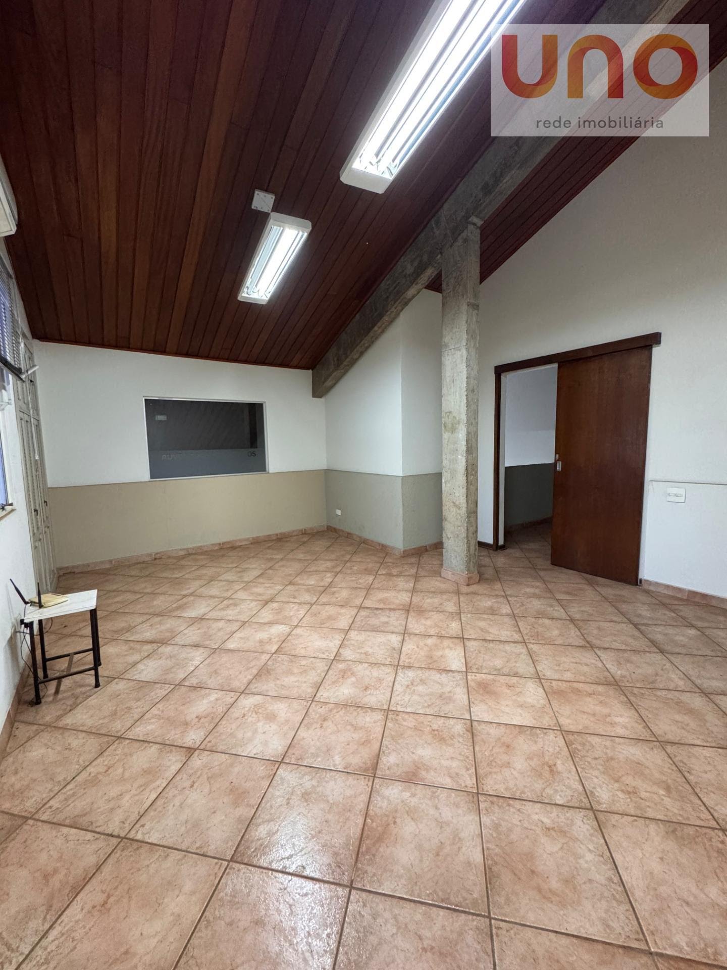 Comercial para alugar com 4 banheiros, 5 vagas e 380m² no Jardim dos Estados, Campo Grande (MS) — foto 10 de 30