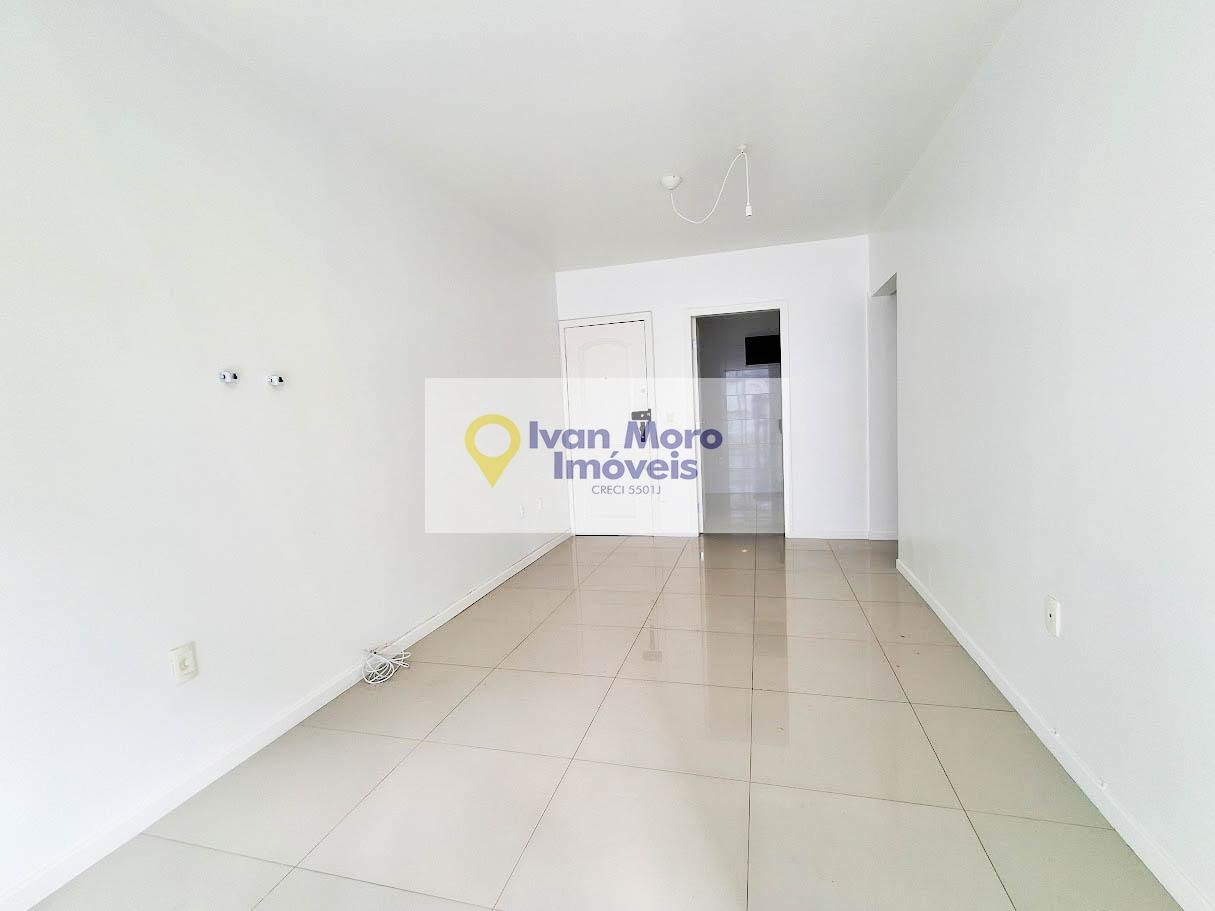 Apartamento à venda com 3 quartos, 1 suíte, 1 vaga e 73m² no Trindade, Florianópolis (SC) — foto 3 de 30
