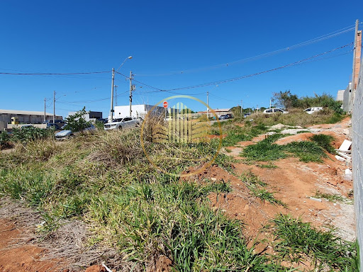 Área em Vila M Genoveva  -  Jundiaí