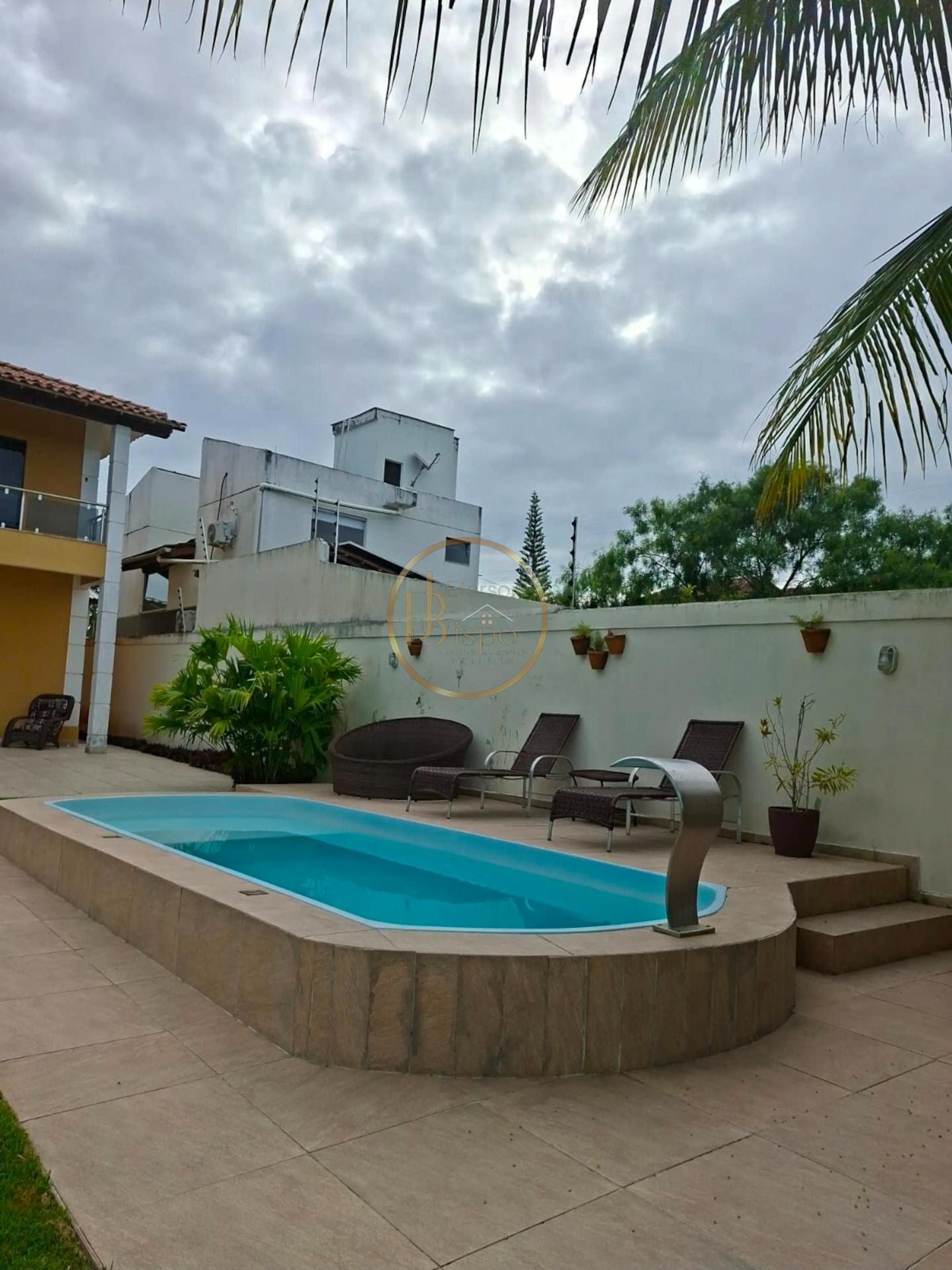 Casa à venda com 4 quartos, 3 suítes, 5 vagas e 168m² no Alto Mundaí, Porto Seguro (BA) — foto 9 de 17