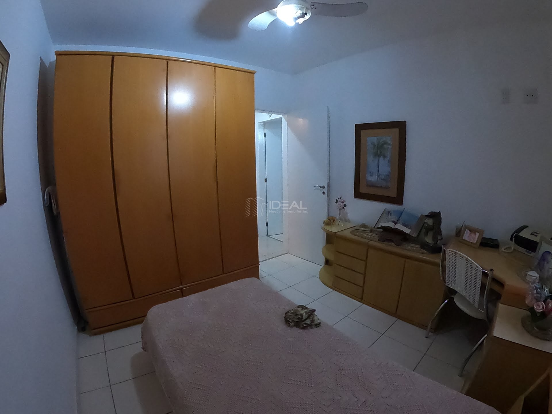 Apartamento de 2 quartos para venda no Ed. Village Sanches na Pelinca - Campos dos Goytacazes, RJ