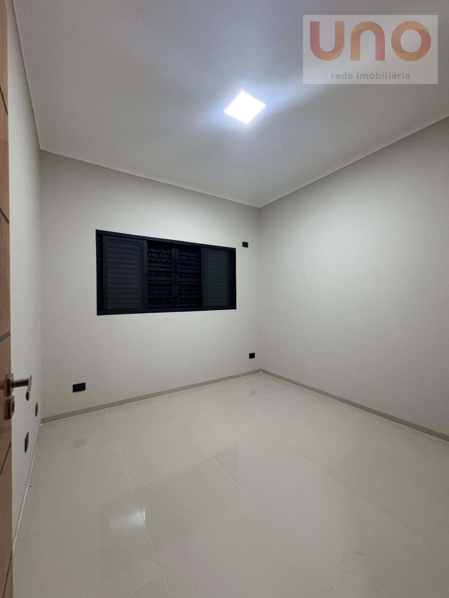 Casa à venda com 3 quartos, 1 suíte, 4 vagas e 155m² no Vila Ipiranga, Campo Grande (MS) — foto 22 de 30