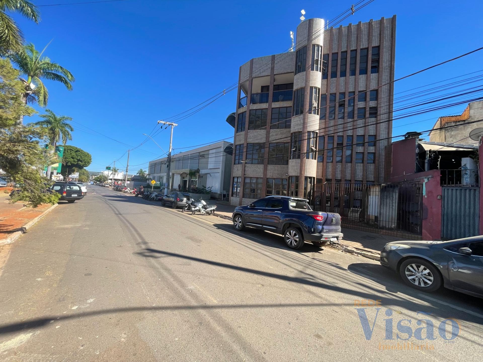 Casa à venda com 760m² no Centro, Paracatu (MG) — foto 5 de 6