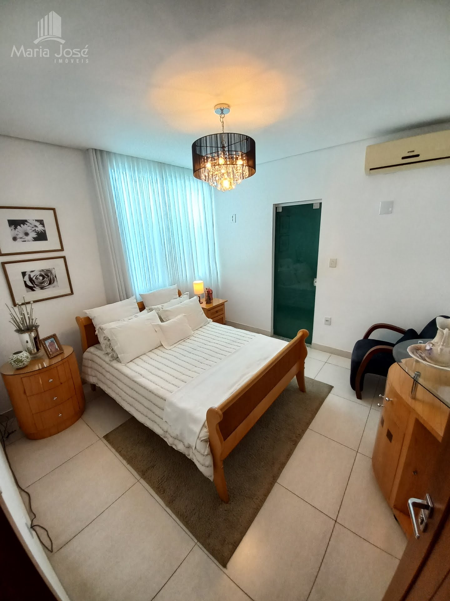 Casa à venda com 3 quartos, 2 suítes, 4 vagas e 270m² no Morro do Claro, Sete Lagoas (MG) — foto 9 de 30